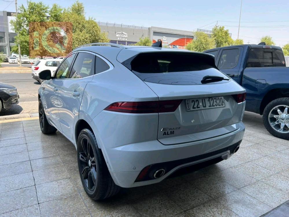 جاگوار E-Pace